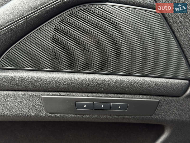 Седан BMW 5 Series 2013 в Житомире