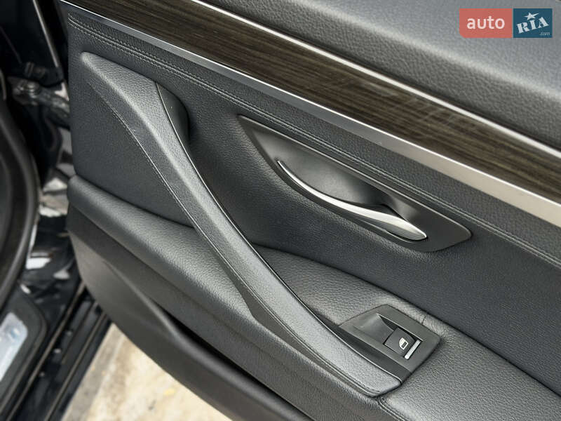 Седан BMW 5 Series 2013 в Житомире