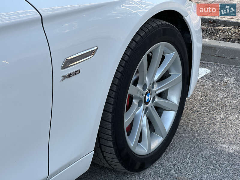 Седан BMW 5 Series 2013 в Днепре