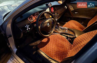 Седан BMW 5 Series 2003 в Черновцах