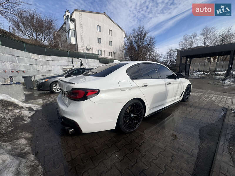 Седан BMW 5 Series 2018 в Киеве фото 5 Седан BMW 5 Series 2018 в Киеве