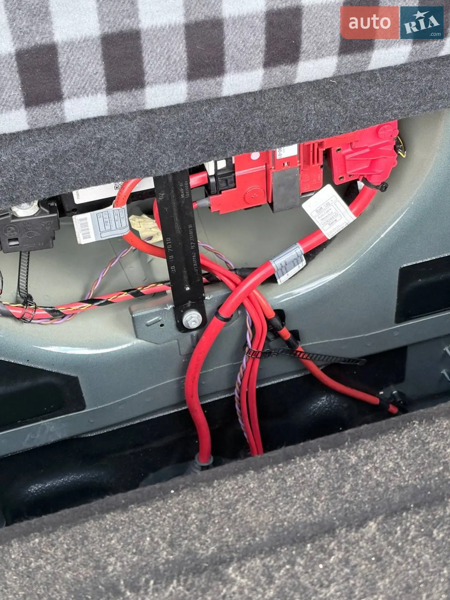 2010 BMW 5er - мініатюра 18