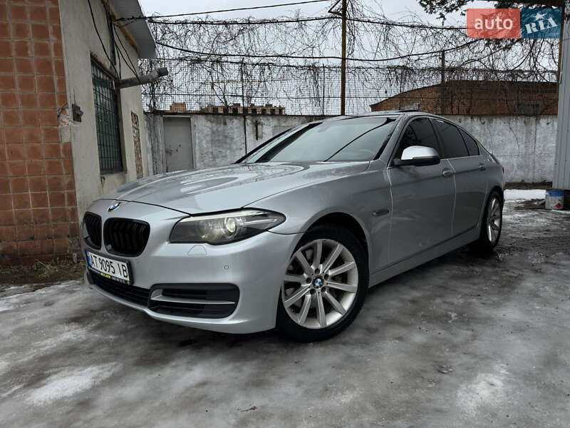 Седан BMW 5 Series 2014 в Ивано-Франковске