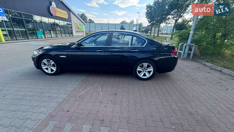 Седан BMW 5 Series 2012 в Львове