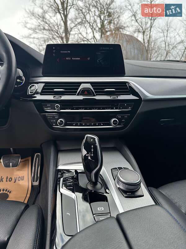 Седан BMW 5 Series 2017 в Коростене фото 37 Седан BMW 5 Series 2017 в Коростене