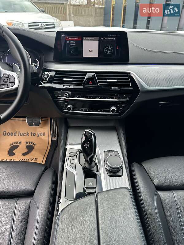 Седан BMW 5 Series 2017 в Коростене фото 39 Седан BMW 5 Series 2017 в Коростене