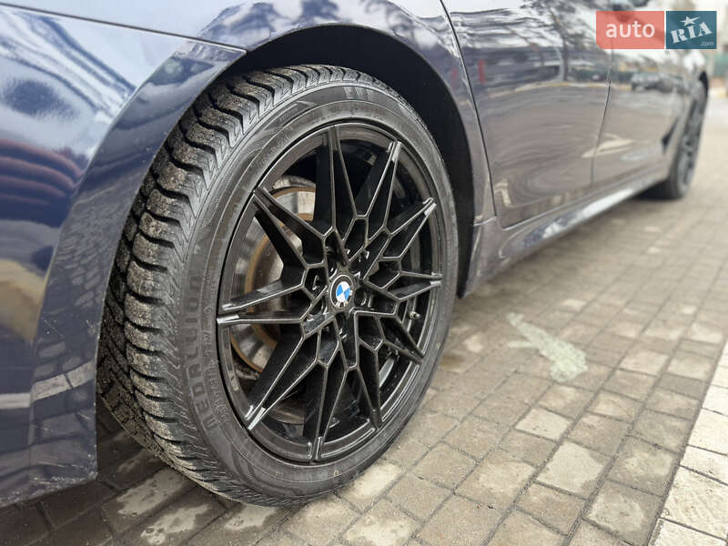 Седан BMW 5 Series 2018 в Киеве