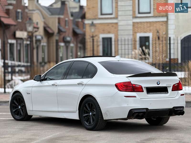 Седан BMW 5 Series 2015 в Киеве