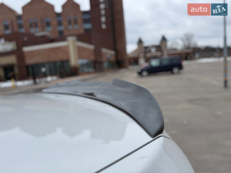 Седан BMW 5 Series 2015 в Киеве