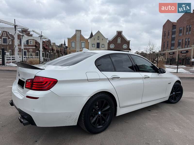Седан BMW 5 Series 2015 в Киеве