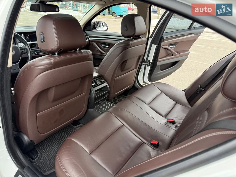 Седан BMW 5 Series 2015 в Киеве