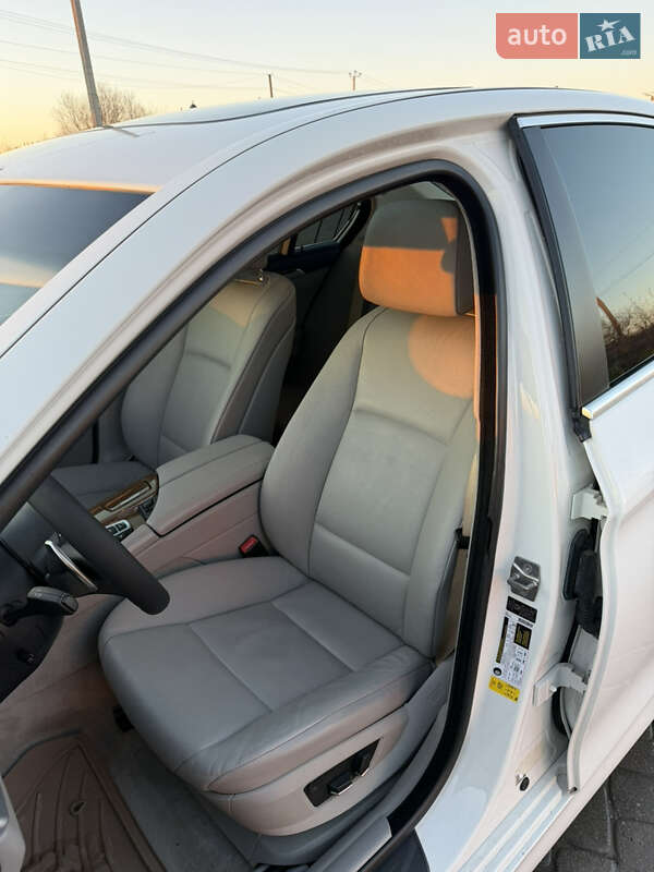 Седан BMW 5 Series 2011 в Львове фото 13 Седан BMW 5 Series 2011 в Львове