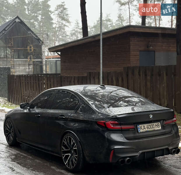 Седан BMW 5 Series 2019 в Киеве