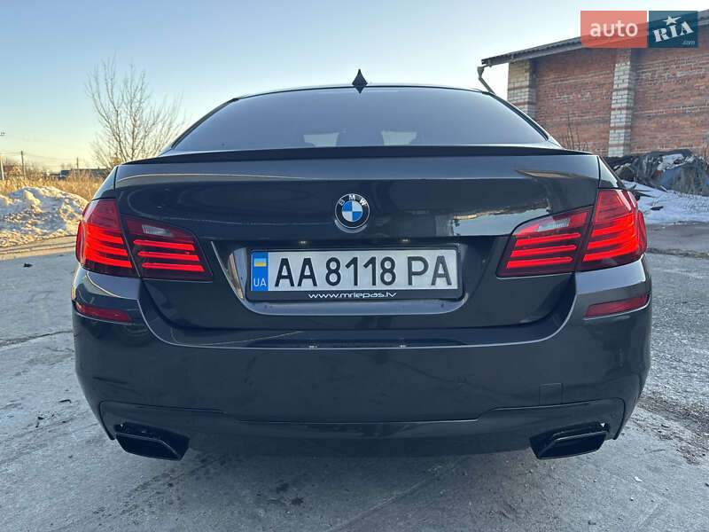 Седан BMW 5 Series 2013 в Остроге