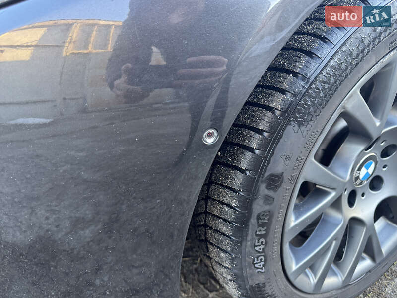 Седан BMW 5 Series 2013 в Остроге