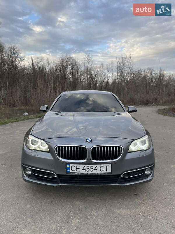 Седан BMW 5 Series 2014 в Черновцах