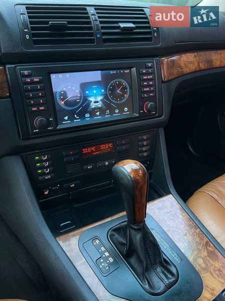 Седан BMW 5 Series 1998 в Новомосковске