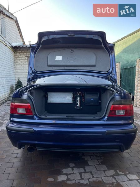 Седан BMW 5 Series 1998 в Новомосковске