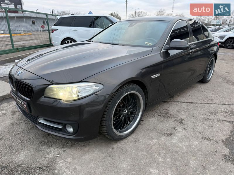 Седан BMW 5 Series 2016 в Киеве