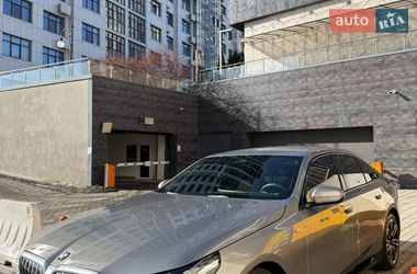 Седан BMW 5 Series 2023 в Києві