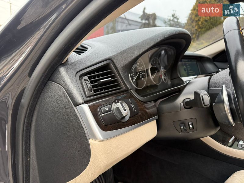 Седан BMW 5 Series 2012 в Днепре