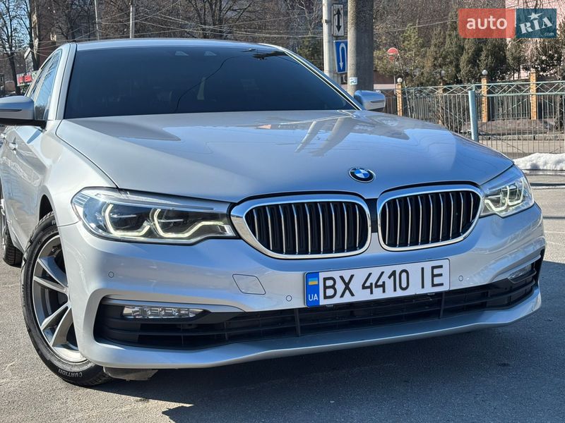 Седан BMW 5 Series 2017 в Хмельницком