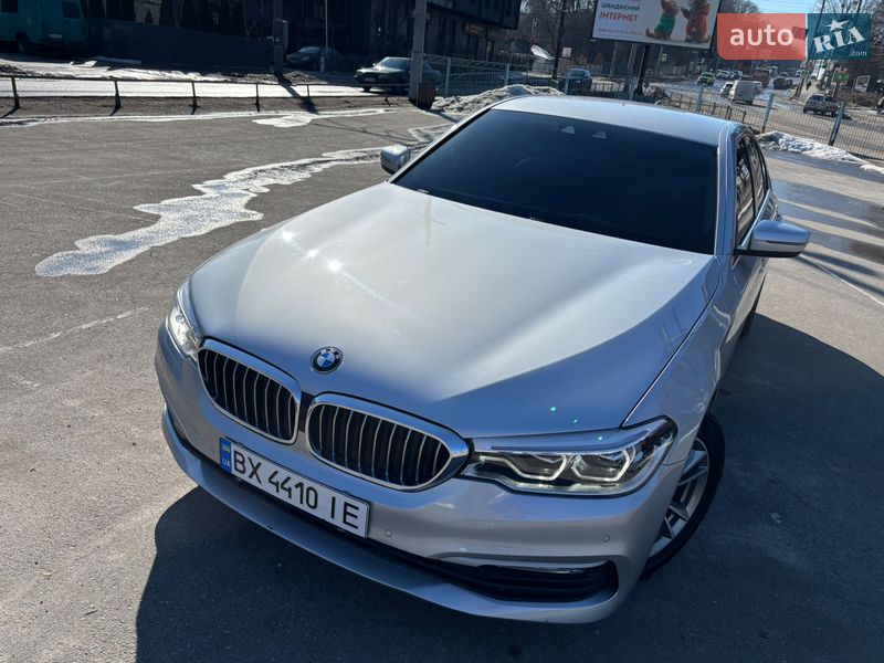 Седан BMW 5 Series 2017 в Хмельницком