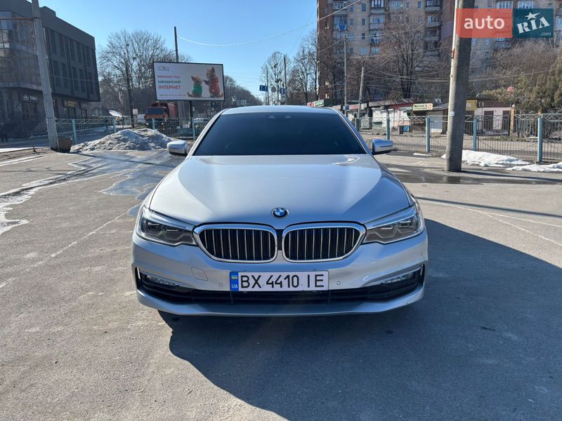Седан BMW 5 Series 2017 в Хмельницком