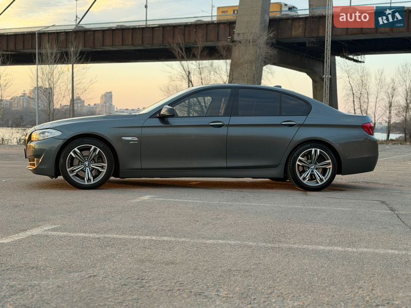 Седан BMW 5 Series 2011 в Киеве