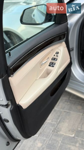 Седан BMW 5 Series 2016 в Луцке