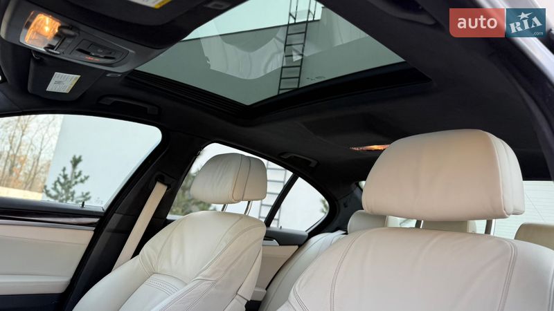 Седан BMW 5 Series 2016 в Луцке