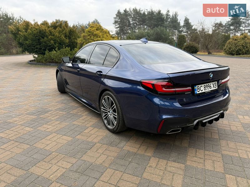 Седан BMW 5 Series 2018 в Мостиске