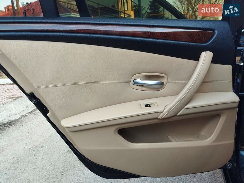 Седан BMW 5 Series 2008 в Одессе