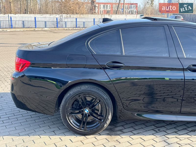Седан BMW 5 Series 2015 в Ковеле