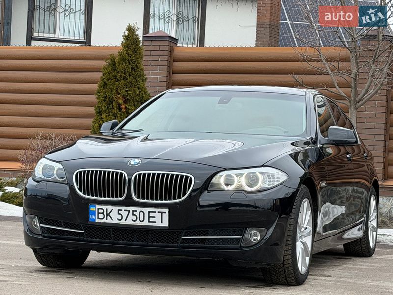 Седан BMW 5 Series 2012 в Киеве