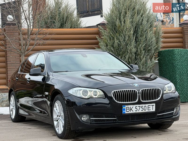 Седан BMW 5 Series 2012 в Киеве