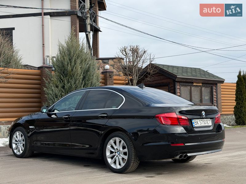 Седан BMW 5 Series 2012 в Киеве