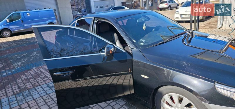 Седан BMW 5 Series 2005 в Тернополі