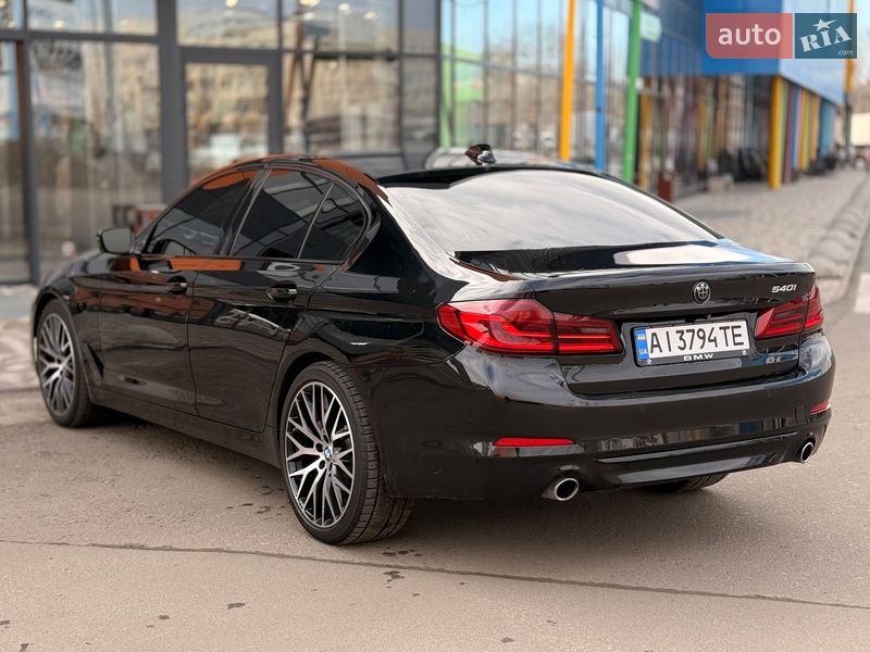 Седан BMW 5 Series 2018 в Киеве