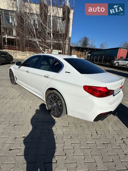 Седан BMW 5 Series 2018 в Черновцах