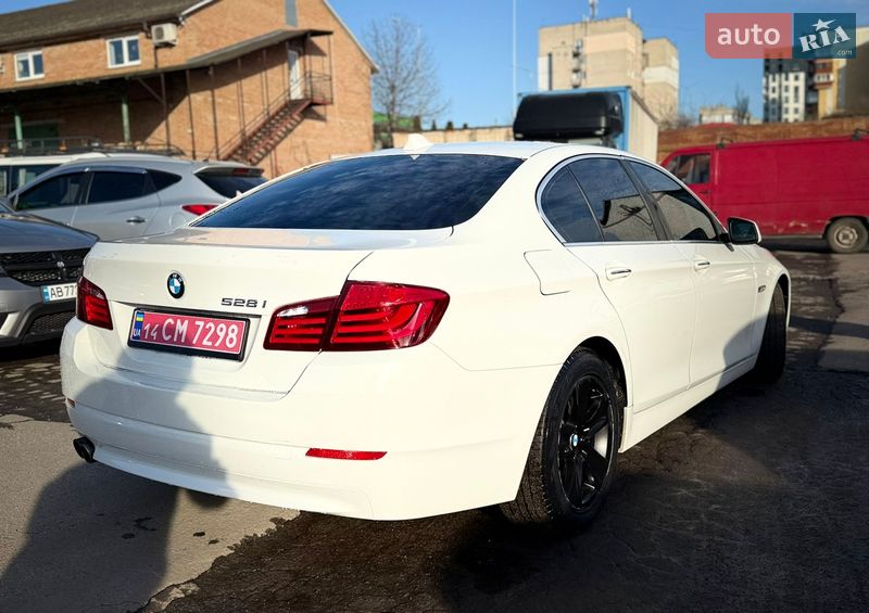 Седан BMW 5 Series 2013 в Виннице
