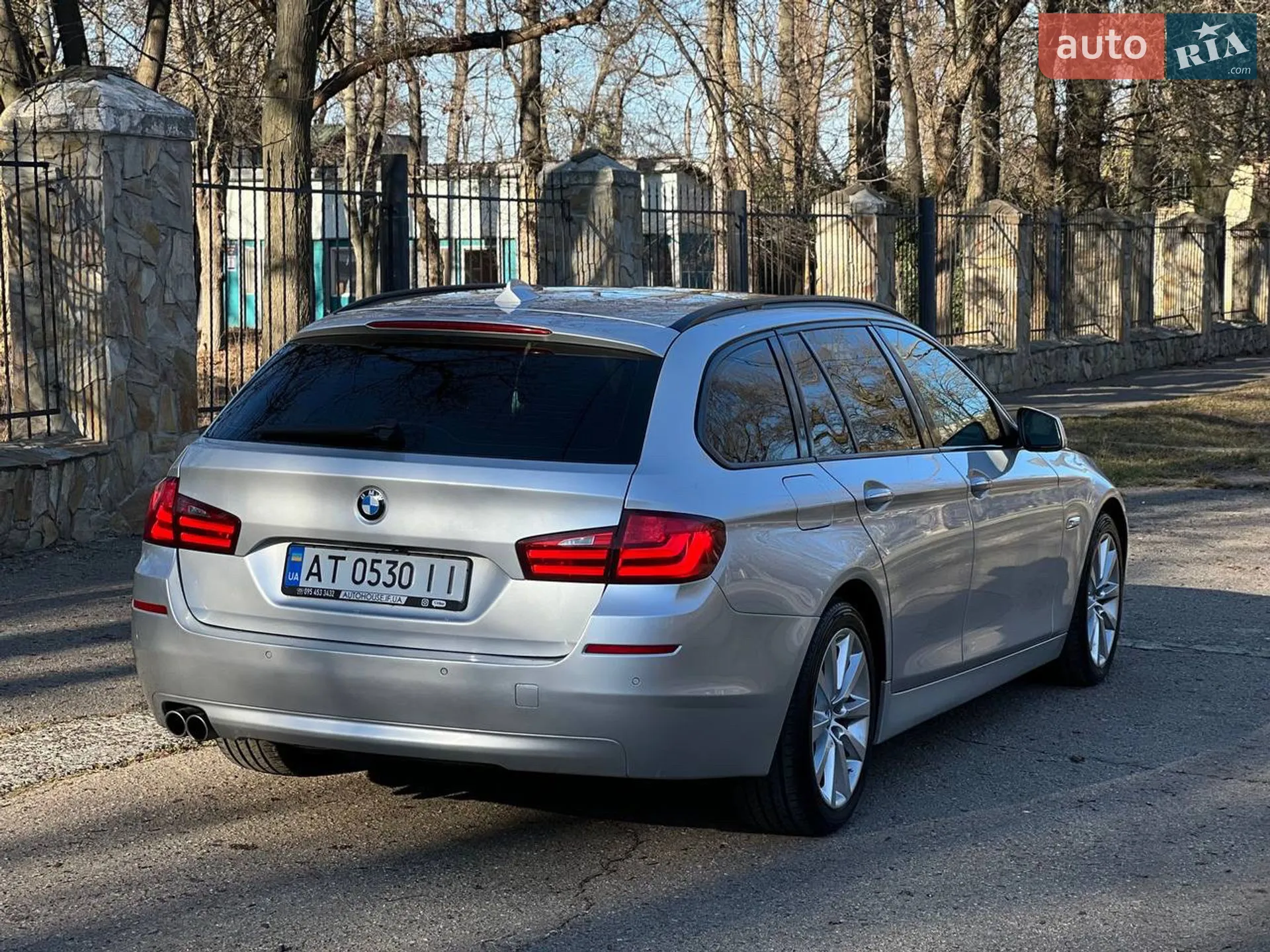 2012 BMW 5er - мініатюра 11