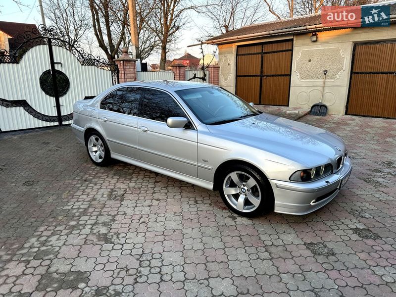 Седан BMW 5 Series 2002 в Черновцах