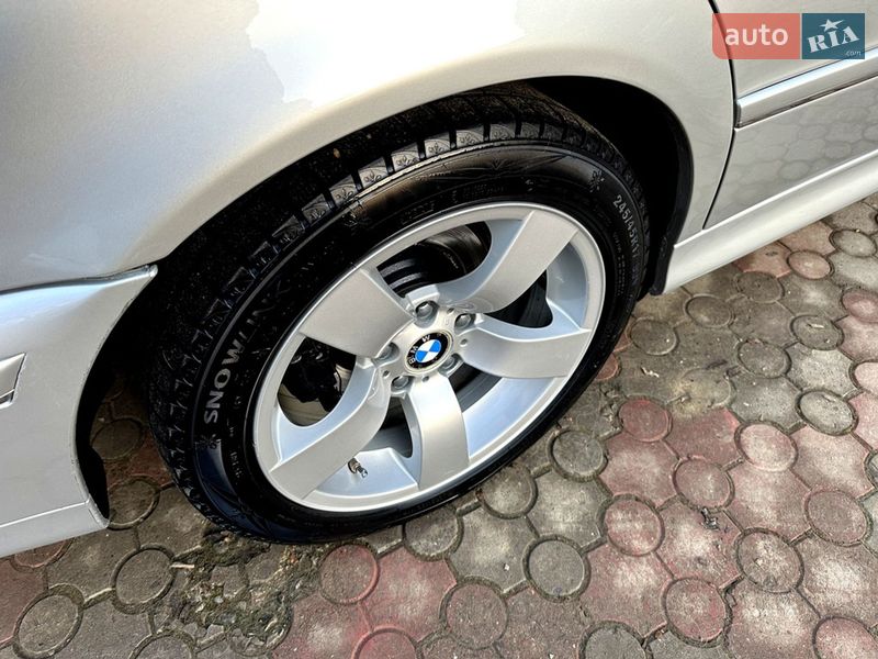 Седан BMW 5 Series 2002 в Черновцах