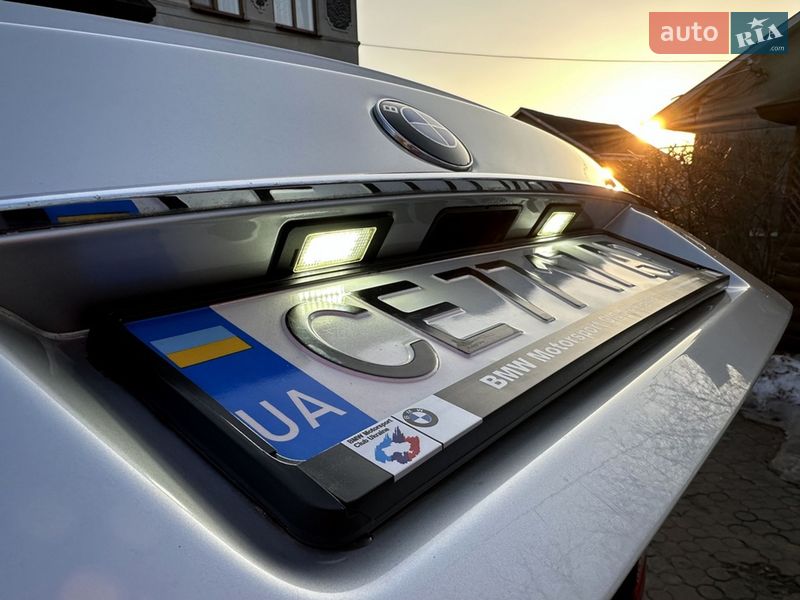 Седан BMW 5 Series 2002 в Черновцах