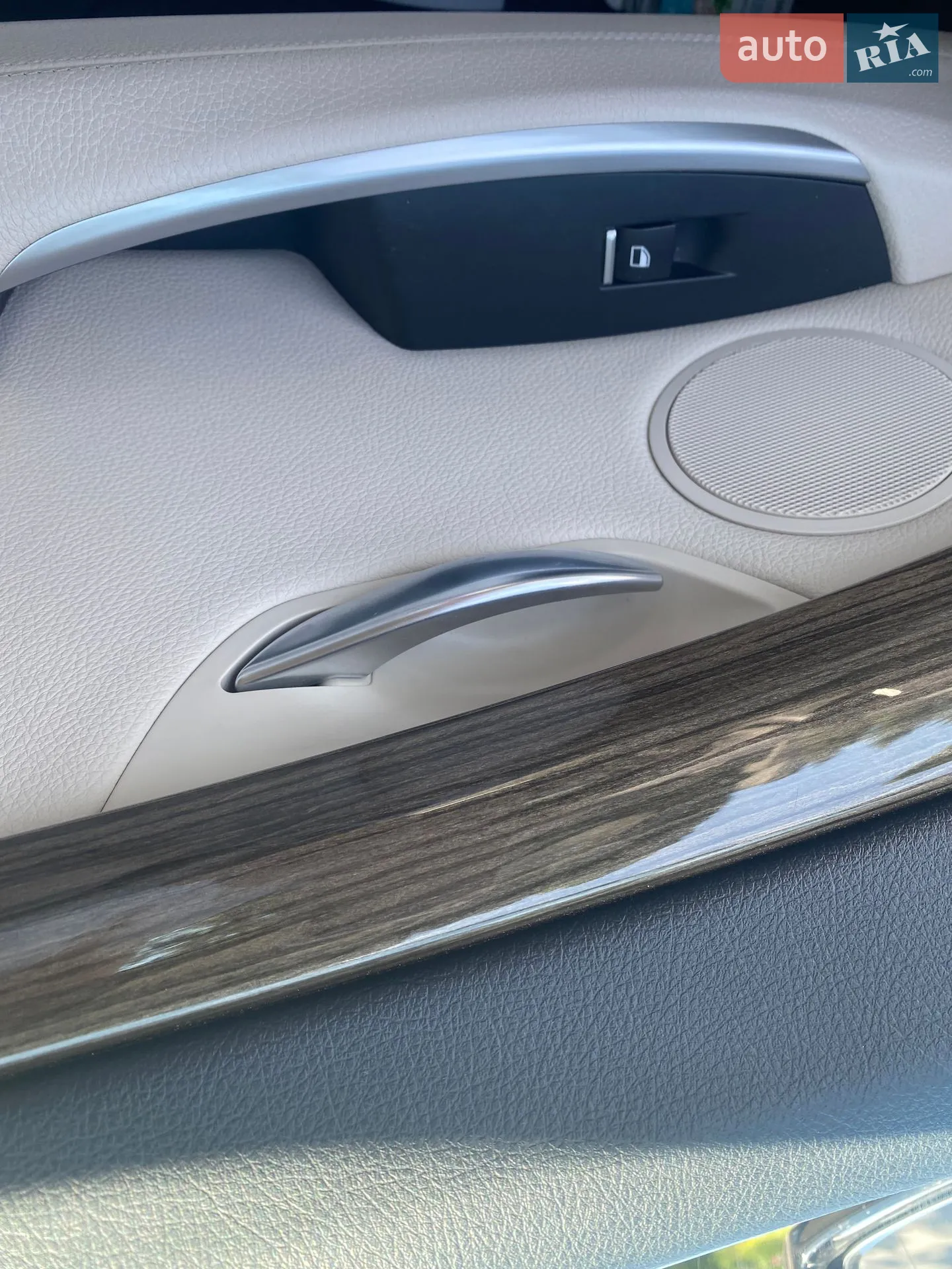 2016 BMW 5er - мініатюра 18