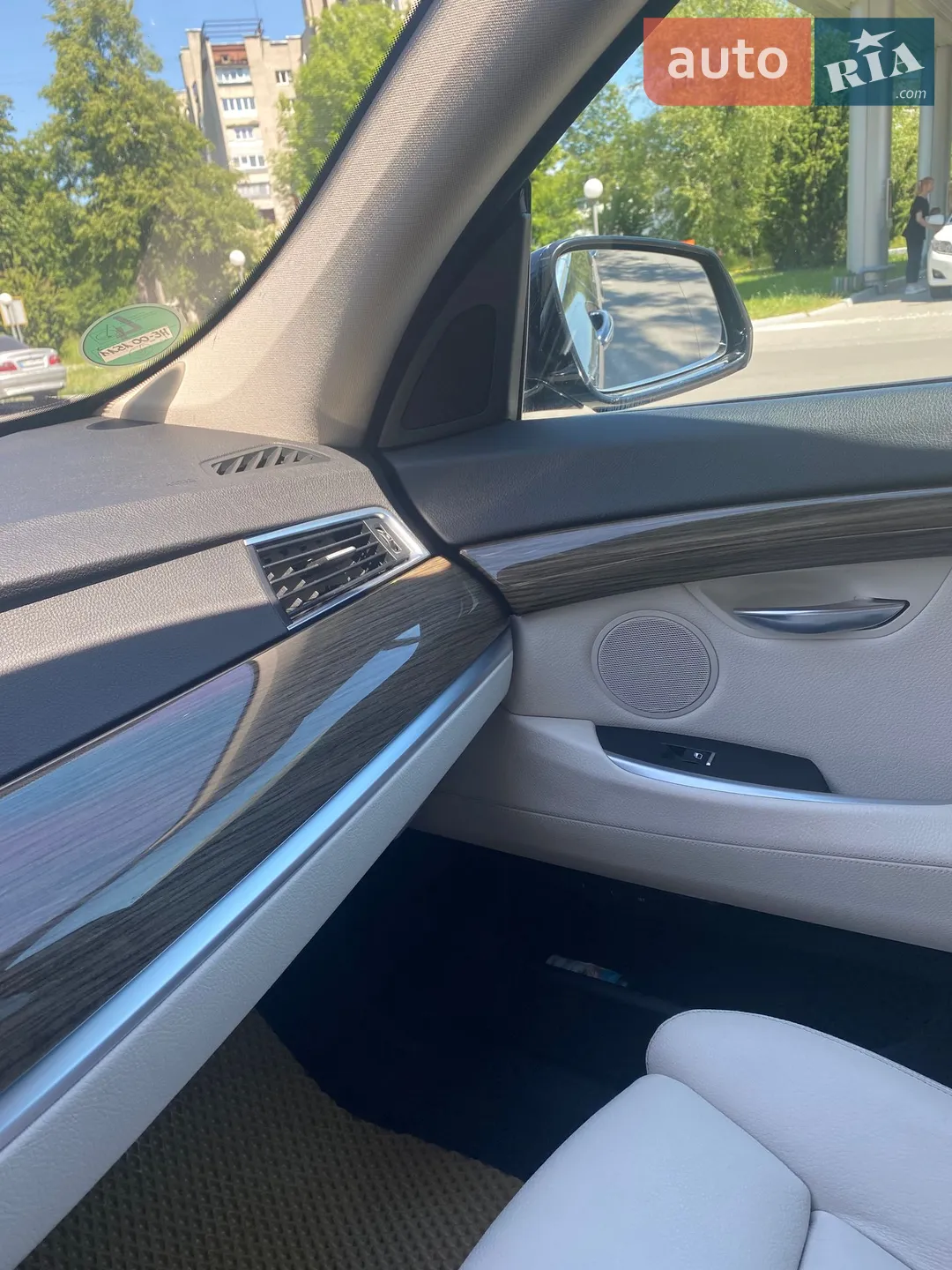 2016 BMW 5er - мініатюра 23