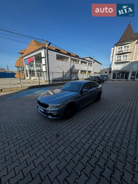 Седан BMW 5 Series 2019 в Черновцах