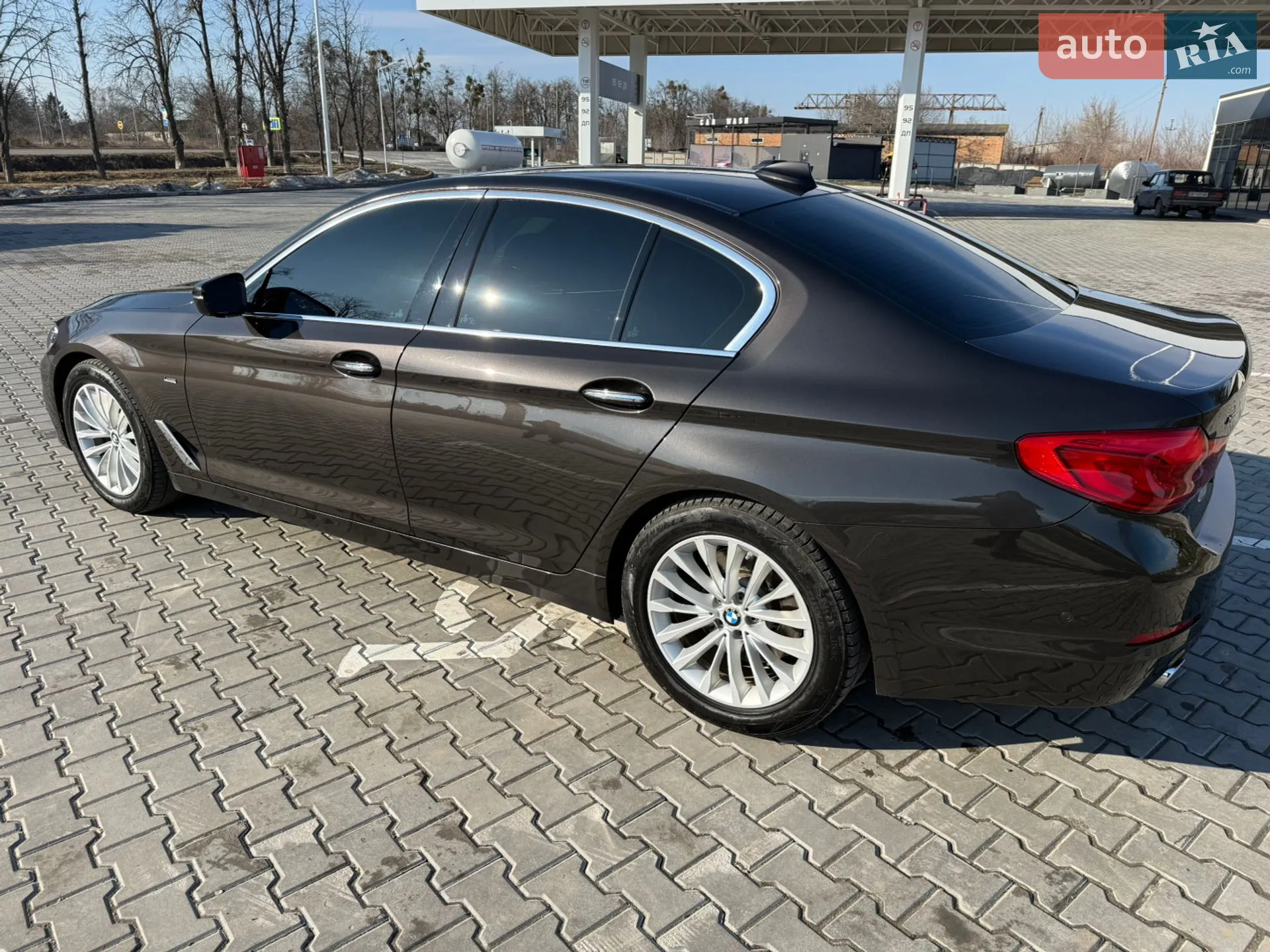 2017 BMW 5er - мініатюра 5