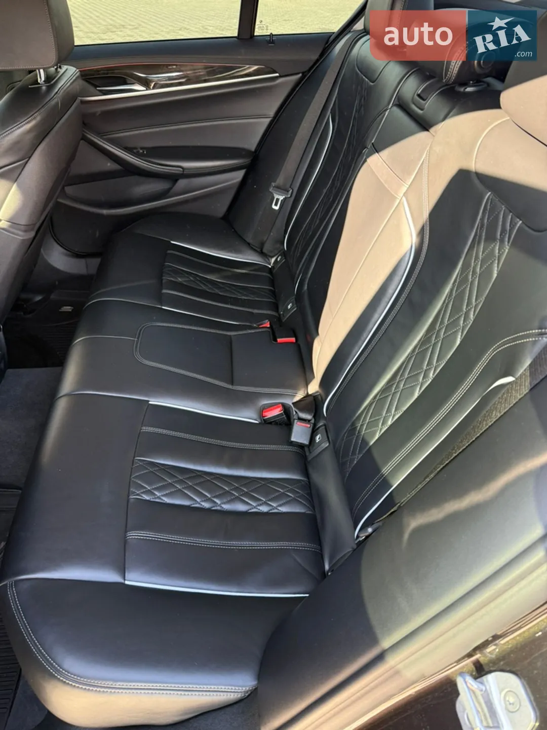 2017 BMW 5er - мініатюра 23